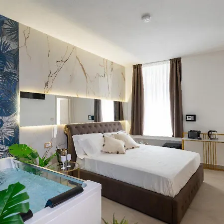 Mazzini Luxury Jacuzzy 4*