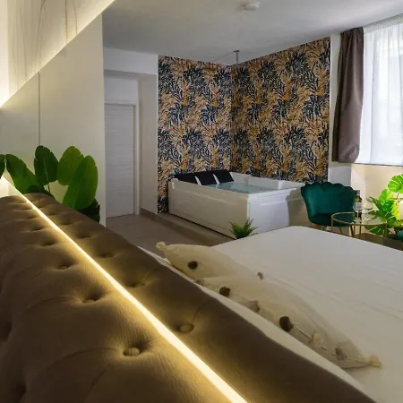 ゲストハウス Mazzini Luxury Jacuzzy カターニア