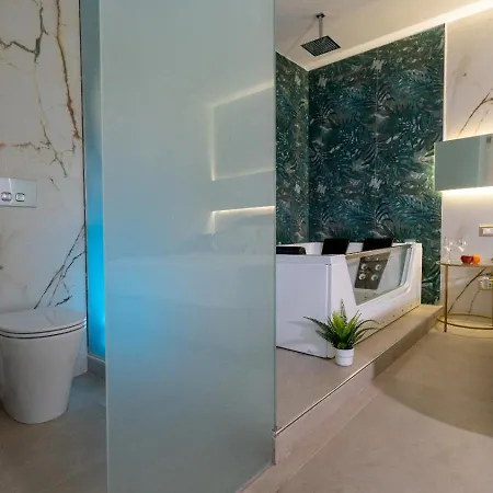 Mazzini Luxury Jacuzzy Gasthuis *