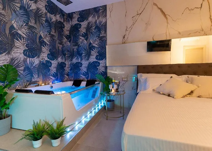 Mazzini Luxury Jacuzzy Guest house