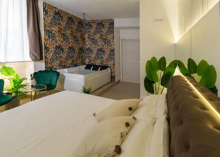 Guest house Mazzini Luxury Jacuzzy 4*