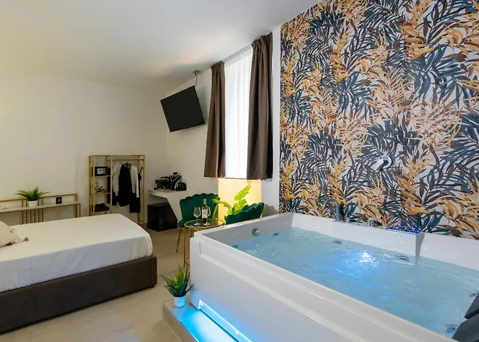 Mazzini Luxury Jacuzzy Catania